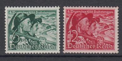 684 - DR Nr. 684 y  + 685 