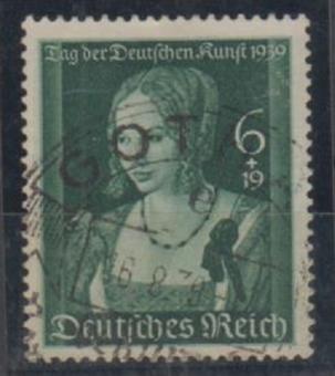 700 - Deutsches Reich Nr. 700 