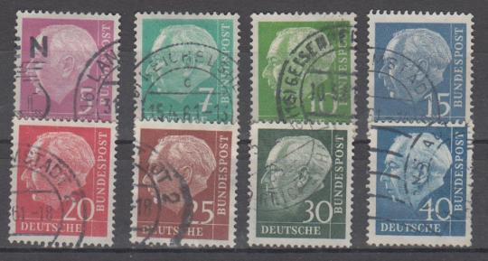 0179 - Bund Heuß lumogen Nr. 179y - 260y 