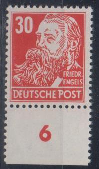 332 - DDR Köpfe 2 Nr. 335 va WZ YI 